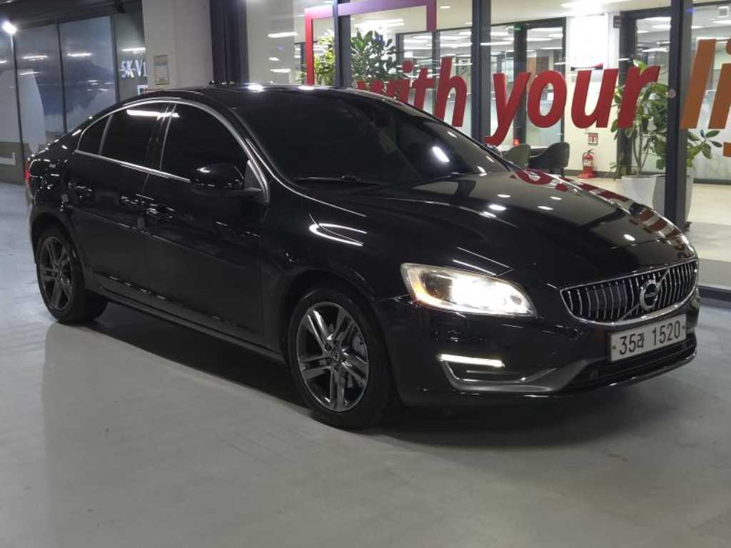 Volvo S60(2세대) D4