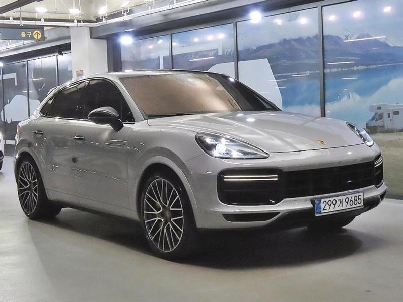 포르쉐 카이엔(3세대) 4.0 V8 터보 쿠페