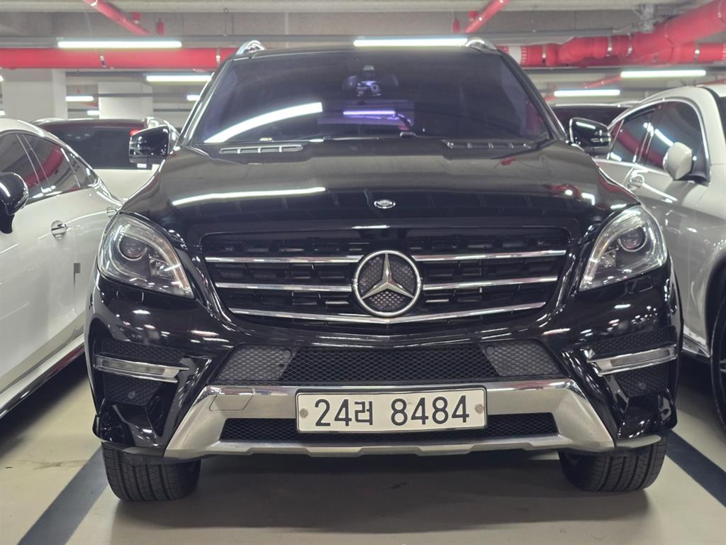 벤츠 M클래스(3세대) ML350 블루텍 4MATIC