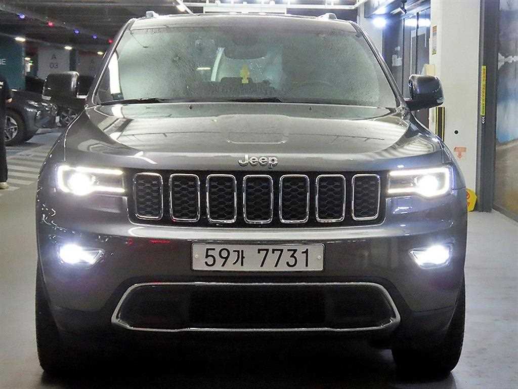 Jeep 그랜드 체로키(WK2) 3.6 V6 리미티드