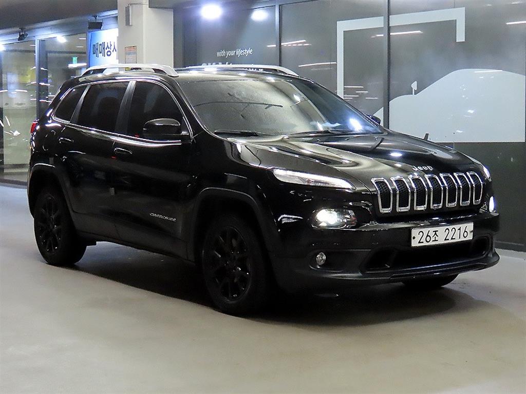 Jeep Cherokee (KL) 2.4 AWD 론지튜드