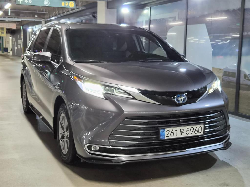 Toyota 시에나(4세대) 2.5 AWD 하이브리드