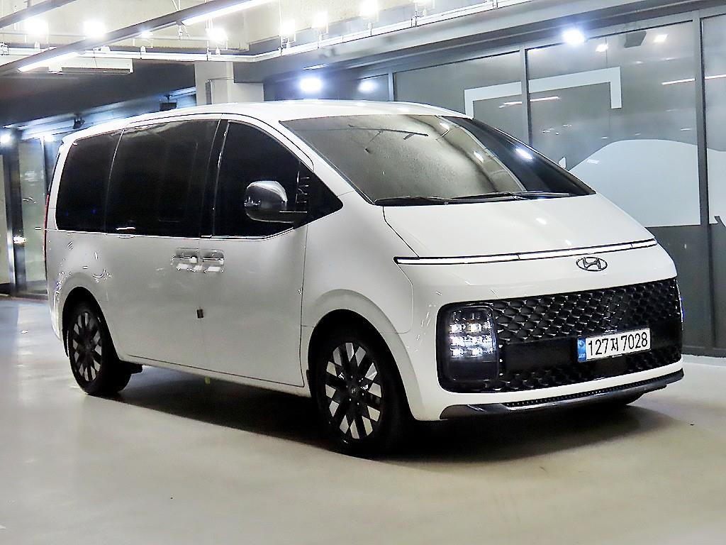 Hyundai Staria 2.2 디젤 라운지 9인승 2WD 프레스티지