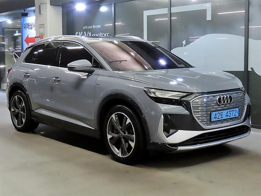 Audi Q4 e-트론 40 프리미엄