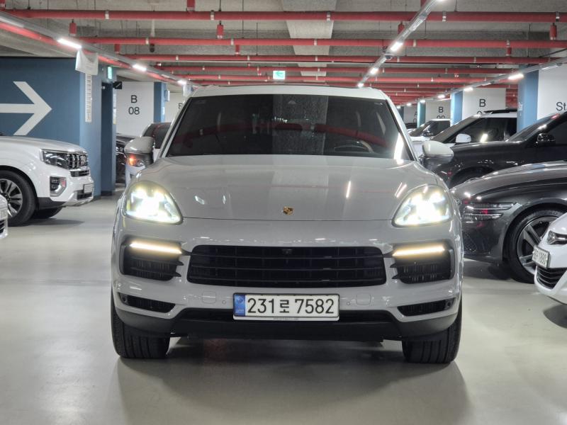 Porsche 카이엔(3세대) 3.0 V6