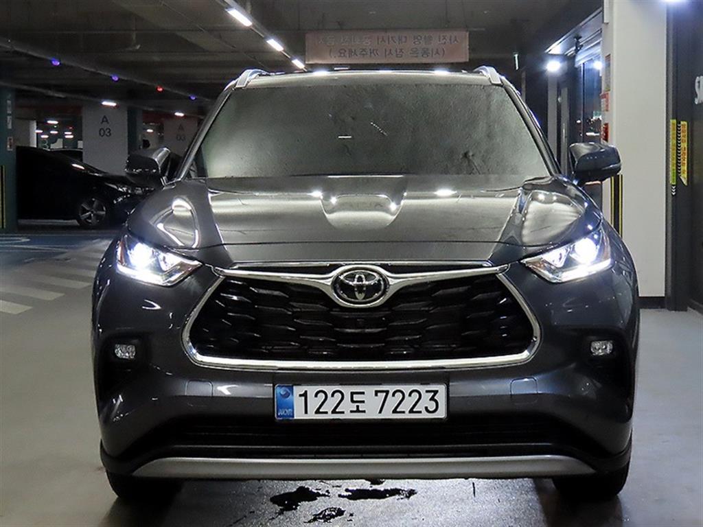 Toyota Highlander 4th Gen 2.5 AWD 하이브리드 플래티넘