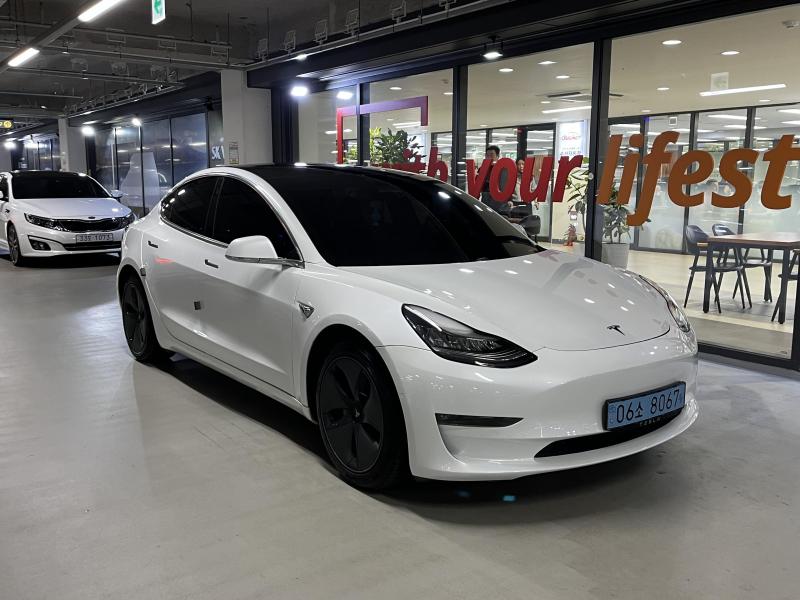 Tesla Model 3 AWD 롱 레인지