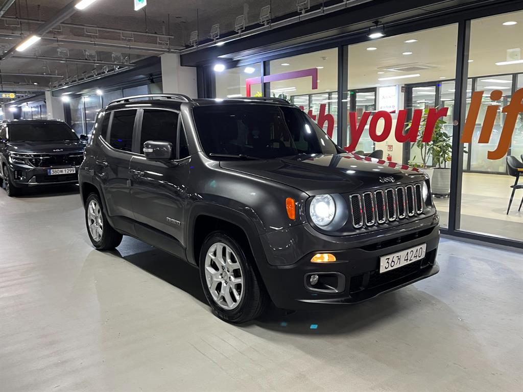 Jeep Renegade 2.4 가솔린 론지튜드 하이