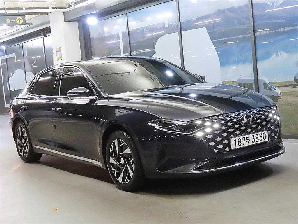 Hyundai The New Grandeur IG Hybrid 2.4 HEV 익스클루시브