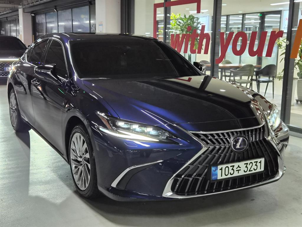 Lexus ES(7세대) 300h 이그제큐티브