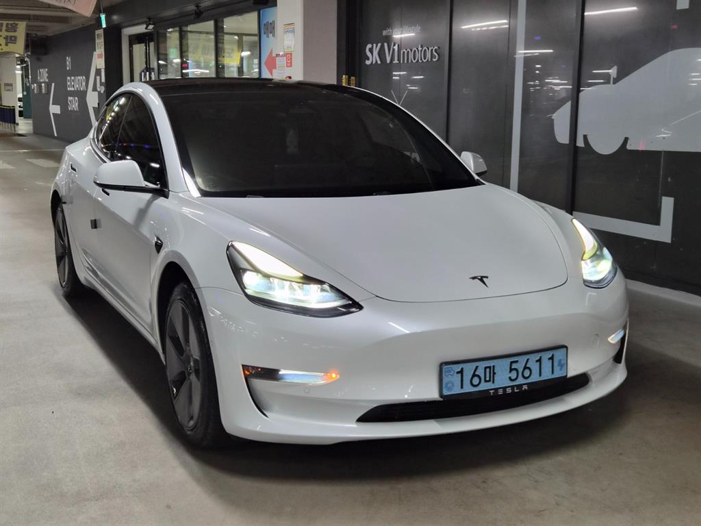 Tesla Model 3 AWD 롱 레인지