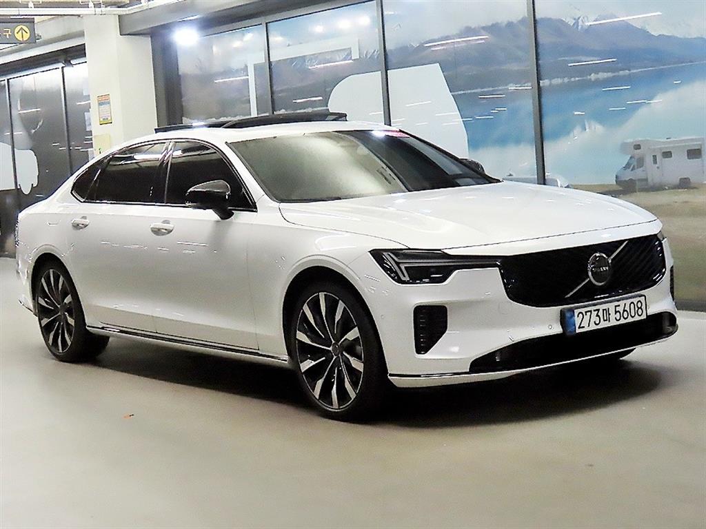 Volvo 더 뉴 S90 B5 울트라 다크