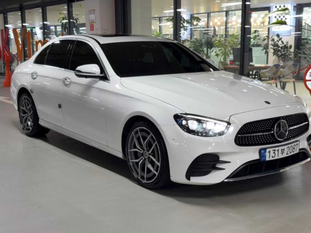 Mercedes-Benz E클래스(5세대) E220d 4매틱 AMG 라인