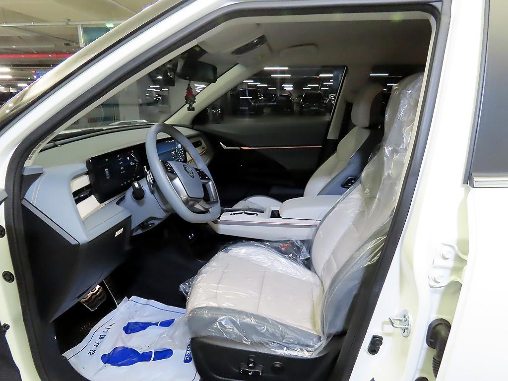 KG Mobility (SsangYong) Torres EVX EV E7