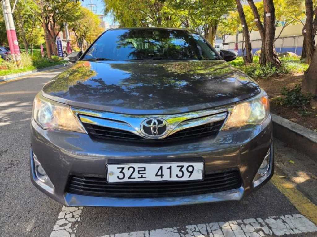 Toyota 캠리(9세대) 2.5 XLE