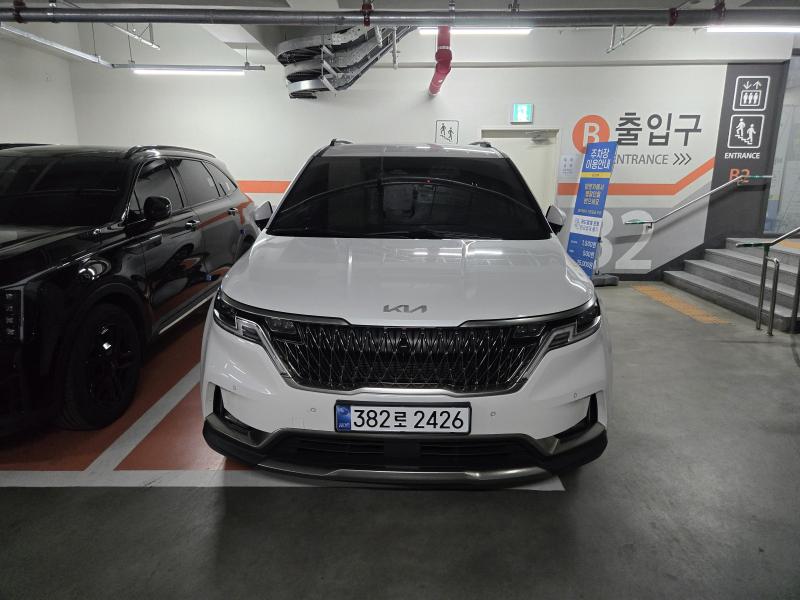 Kia Carnival 4th Gen 9인승 가솔린 시그니처