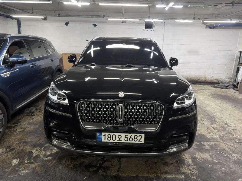 링컨 에비에이터 2세대 3.0 V6 AWD 리저브